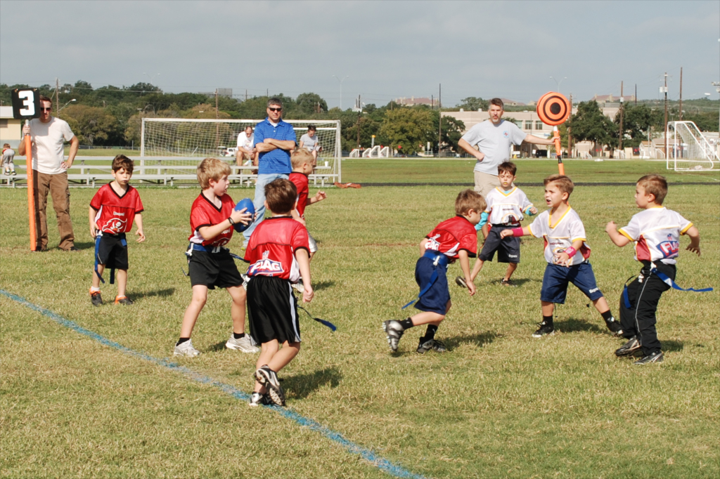 2012/10(0CT)/IAN FOOTBALL/1024x768_2012-10-20 51 Ian Football.jpg